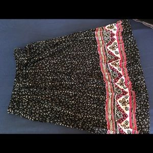 Koret Black and White pink and Brown Skirt